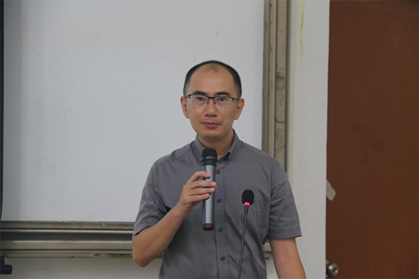 教师代表